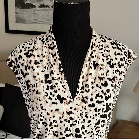 Vince Camuto Leopard Print Tank - Picture 3 of 7